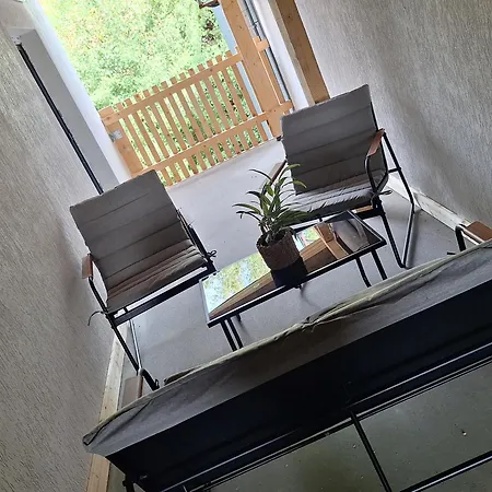 Am Gestuetsweg شقة